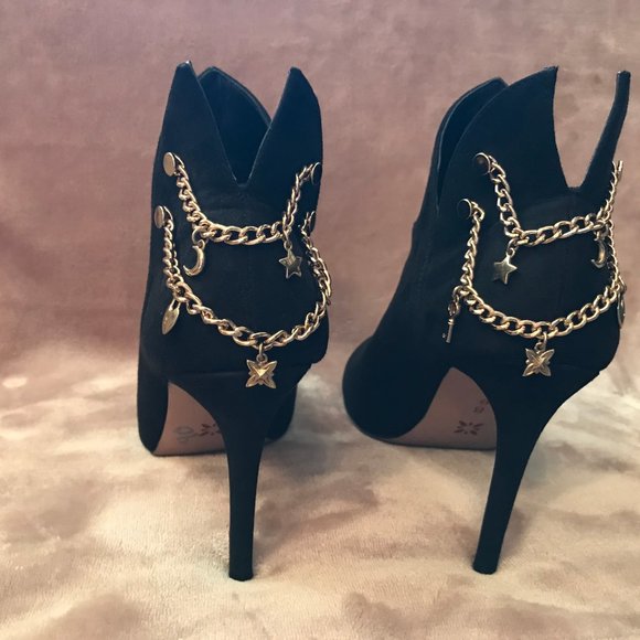 BCBG Booties - Picture 2 of 4